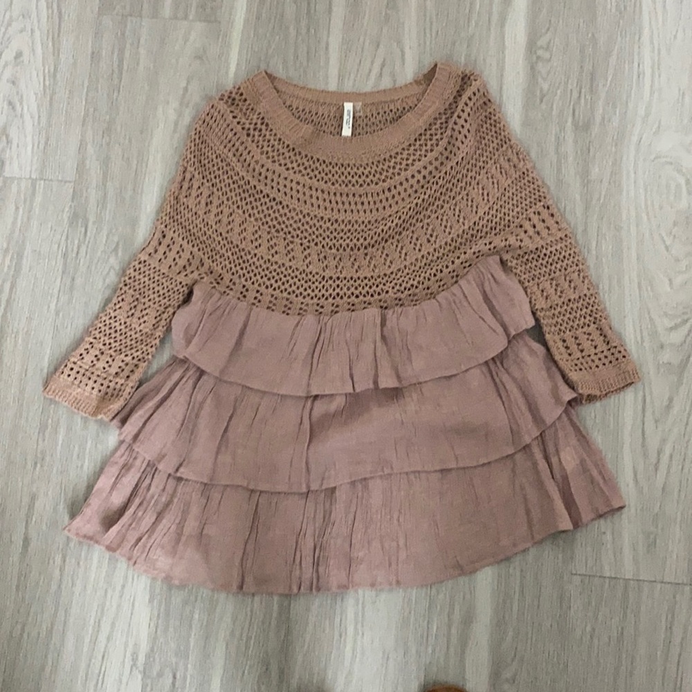 Cute sweater!
